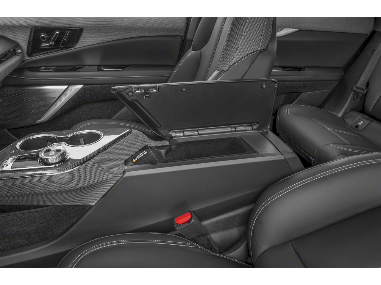 2025 Cadillac OPTIQ Luxury 1