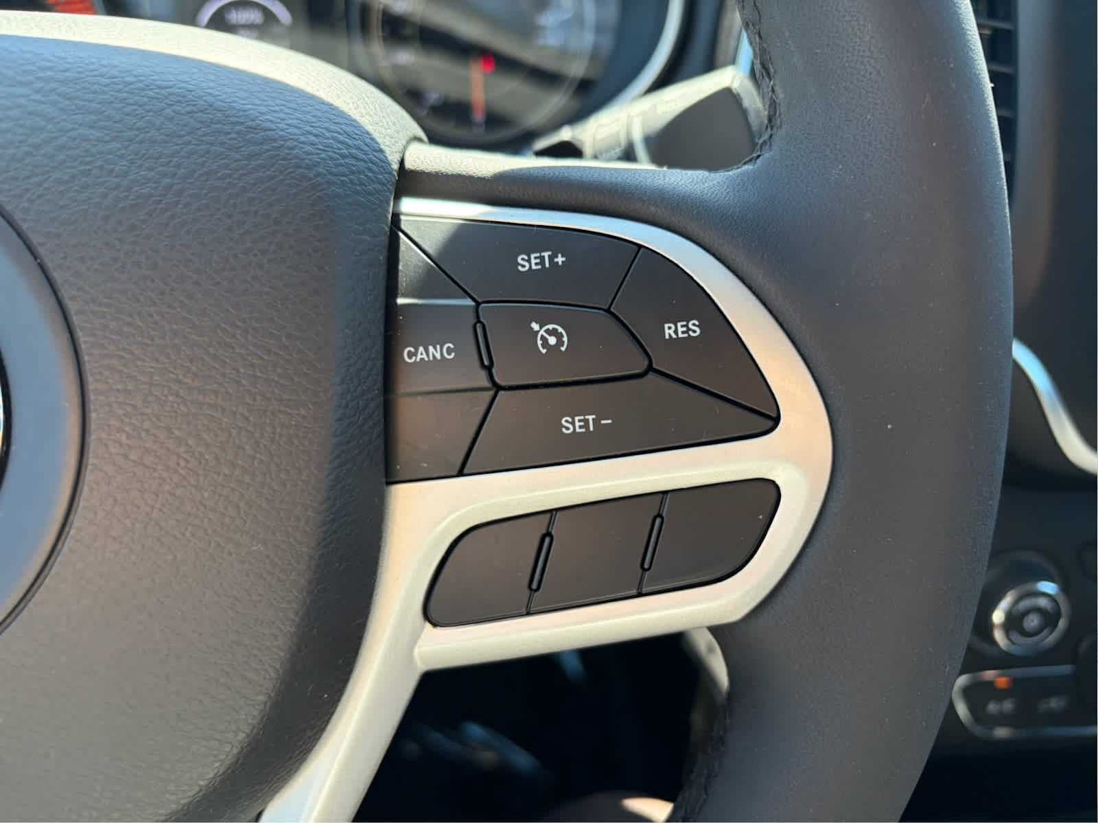 2022 Jeep Cherokee X