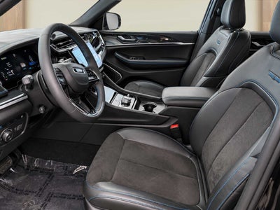 2023 Jeep Grand Cherokee 4xe Trailhawk
