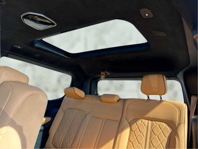 2022 Jeep Grand Wagoneer Series III