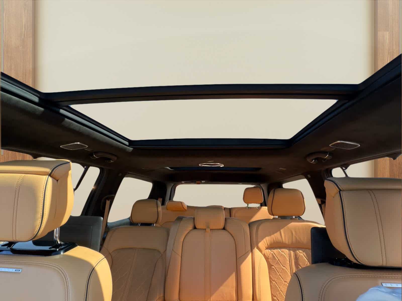 2022 Jeep Grand Wagoneer Series III