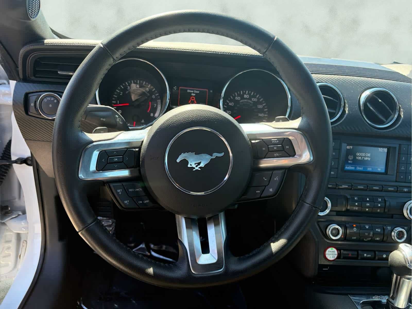 2015 Ford Mustang V6