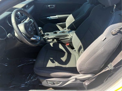 2015 Ford Mustang V6