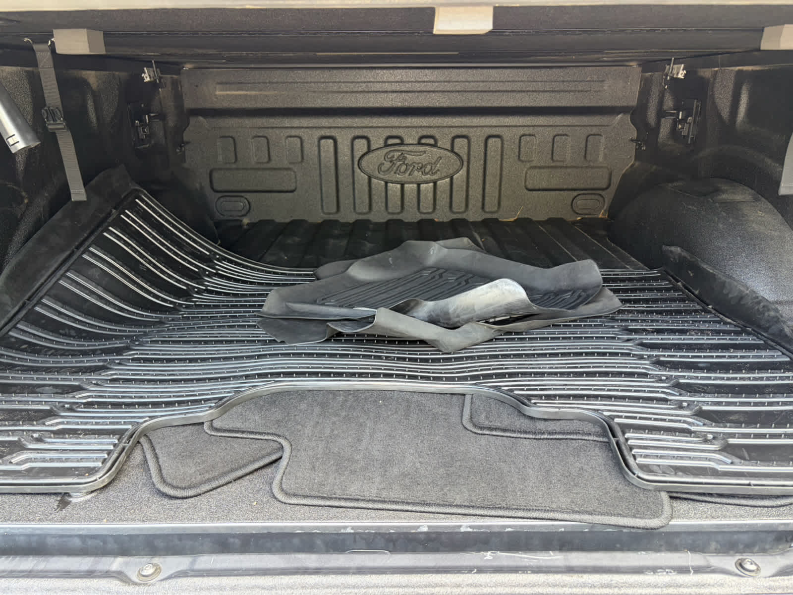 2022 Ford F-150 Lightning Pro