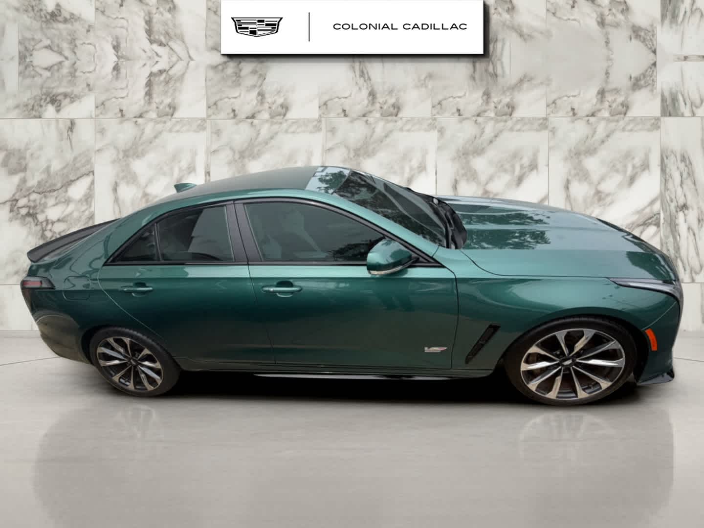 2025 Cadillac CT4-V V-Series Blackwing