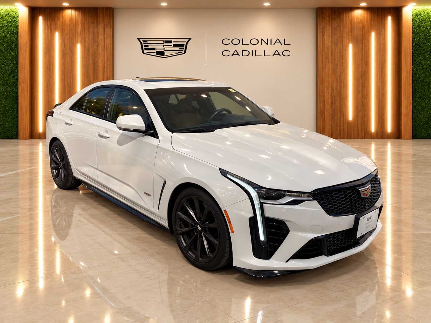 2023 Cadillac CT4