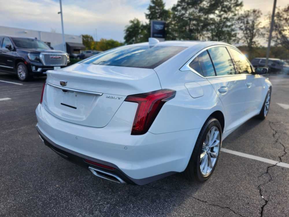 2023 Cadillac CT5 Premium Luxury