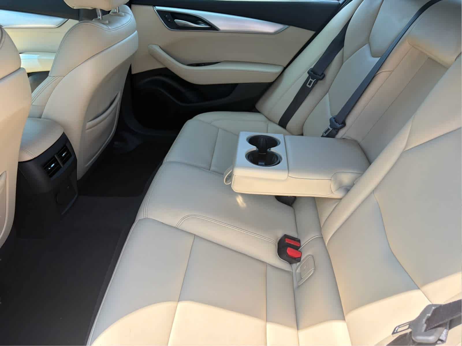 2021 Cadillac CT5 Luxury