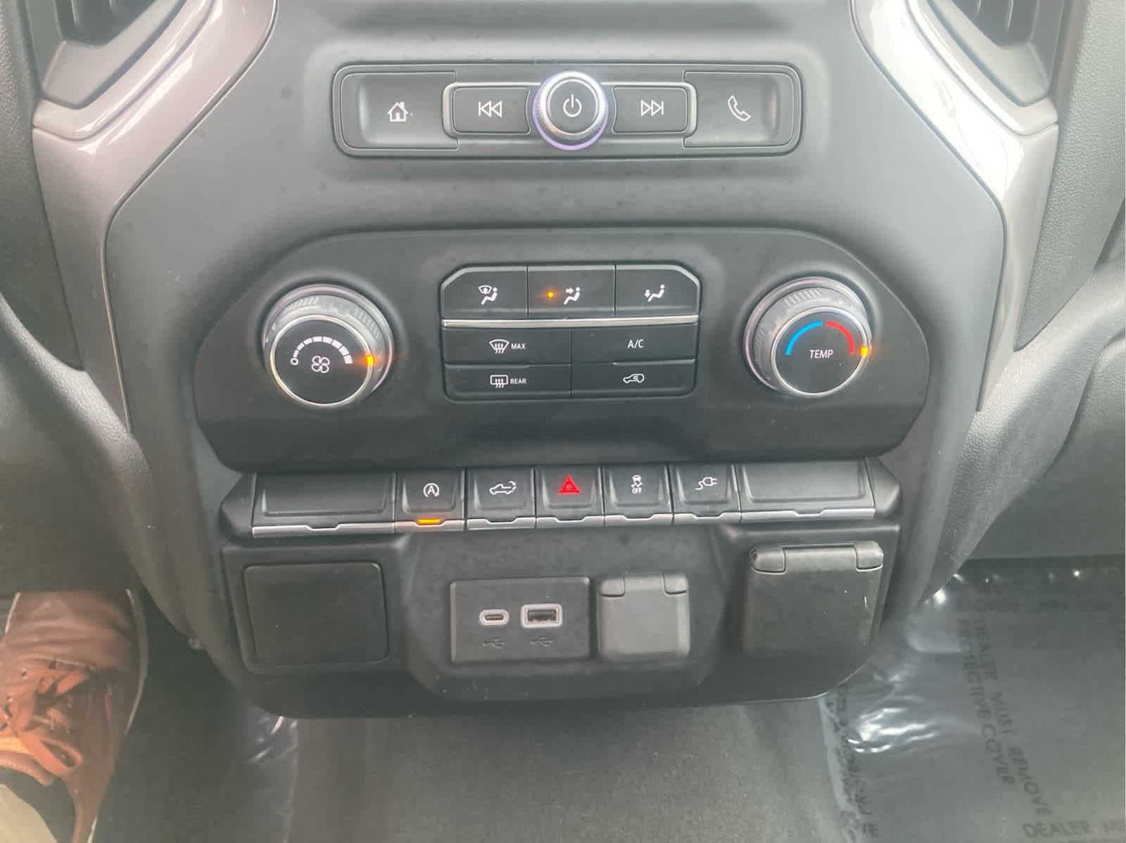 2021 Chevrolet Silverado 1500 Custom