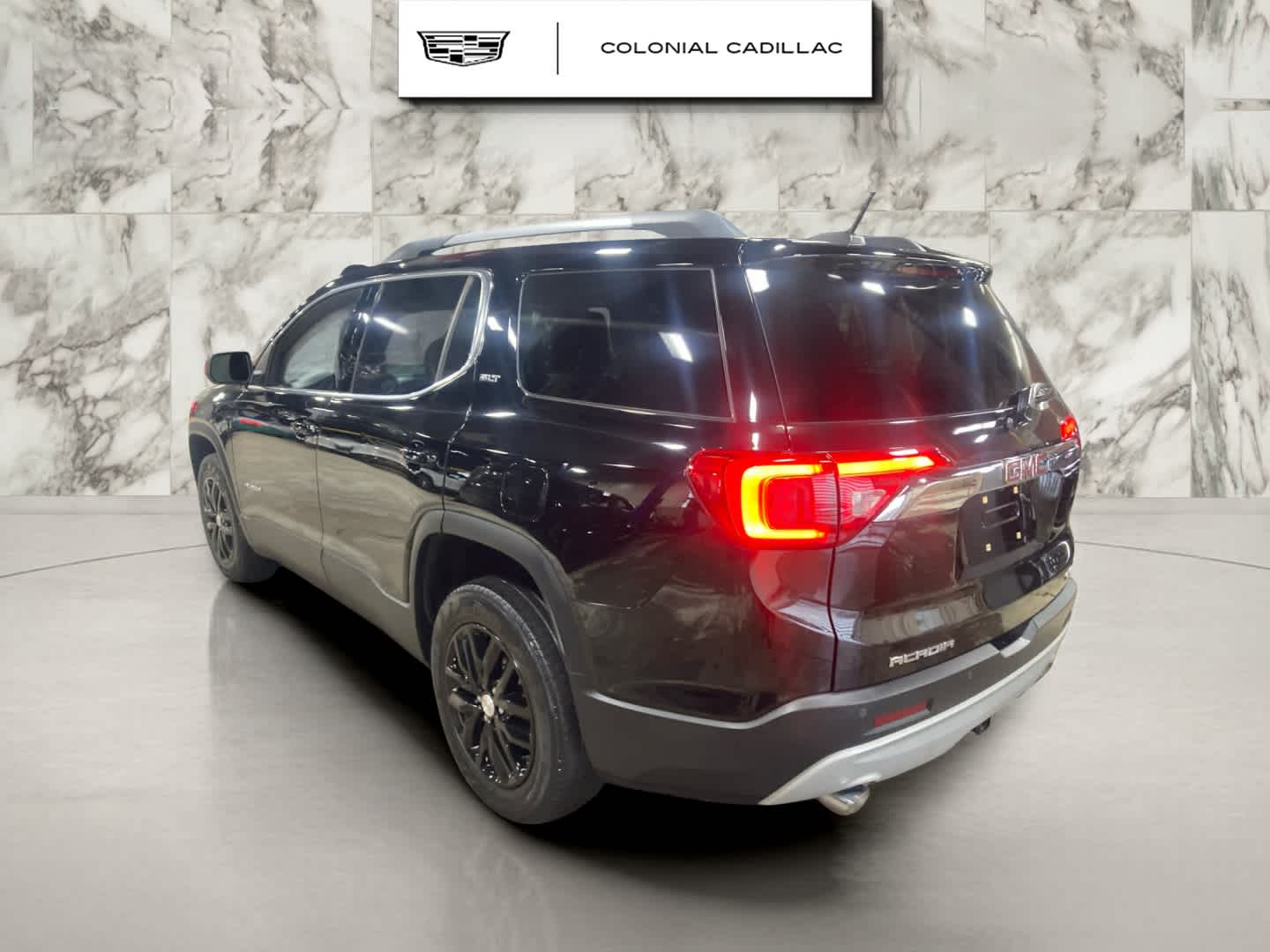 2019 GMC Acadia SLT