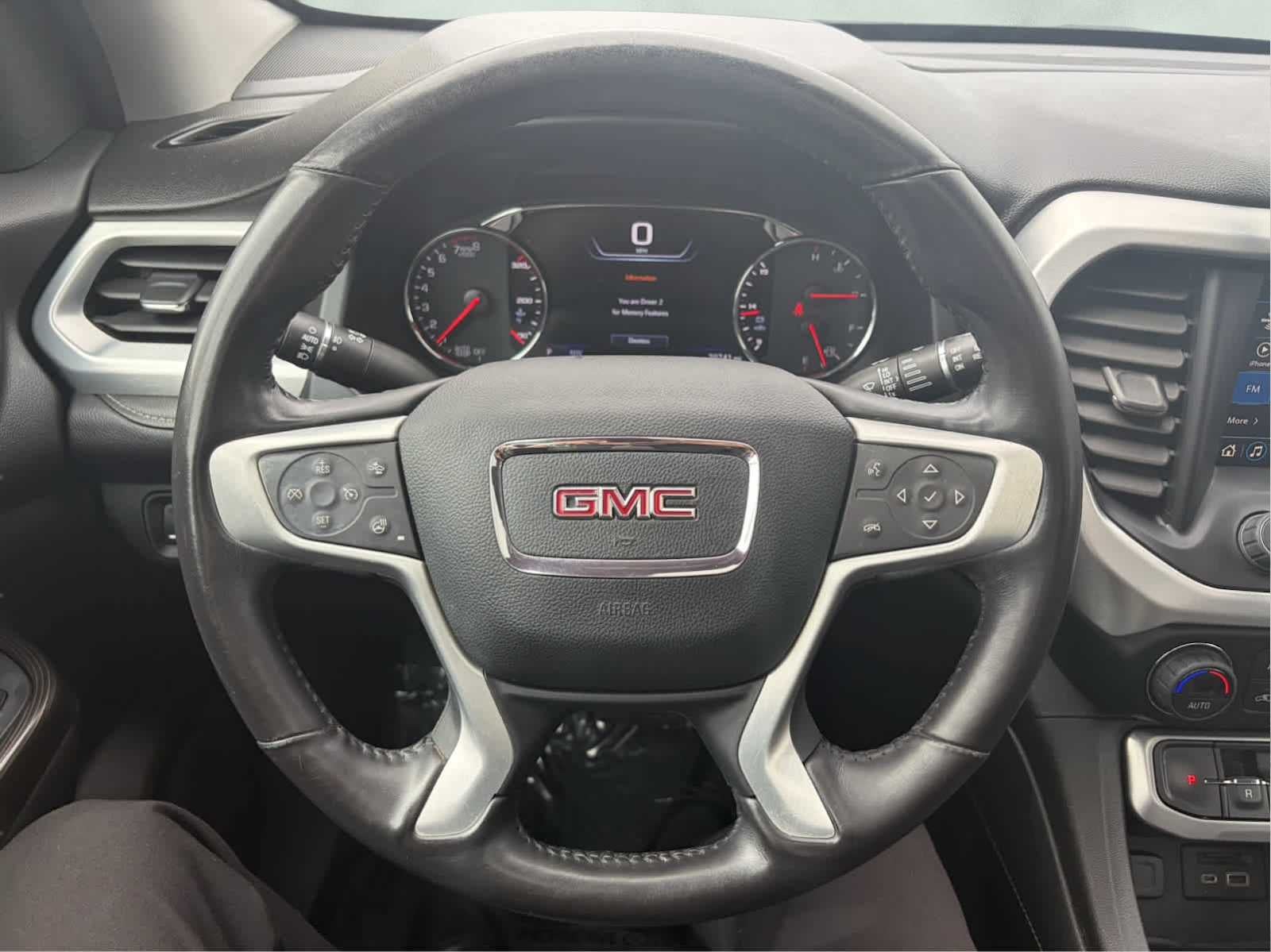 2021 GMC Acadia SLT