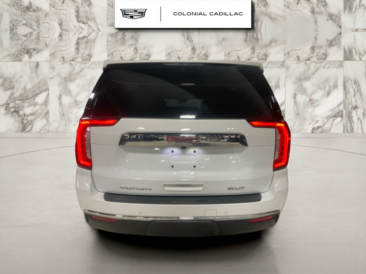 2024 GMC Yukon SLT