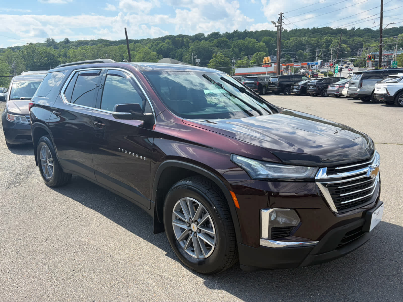 2023 Chevrolet Traverse LT Leather