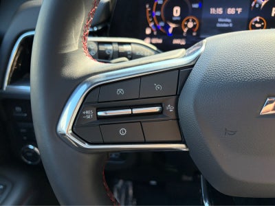 2025 Chevrolet Suburban RST