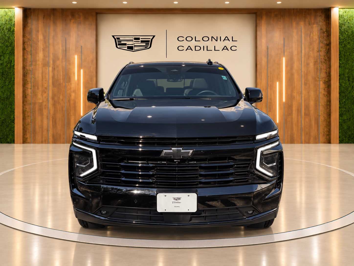 2025 Chevrolet Suburban RST
