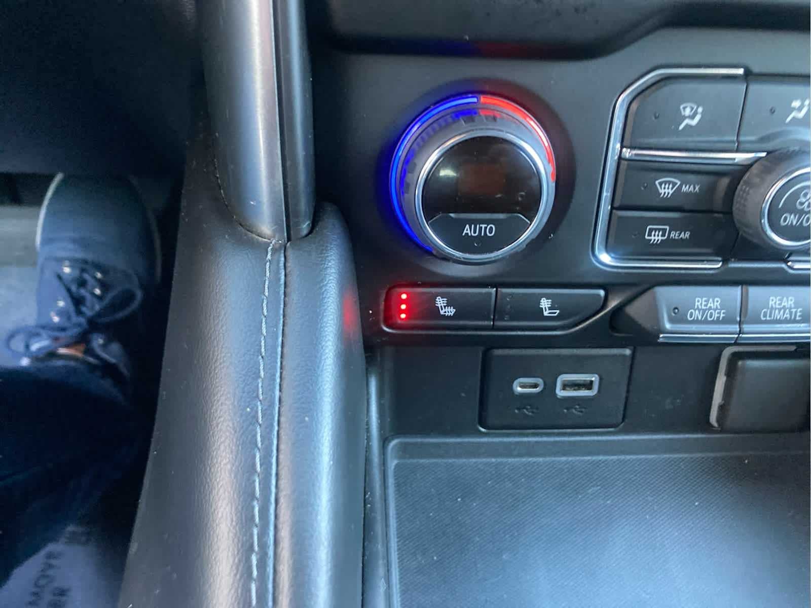 2021 Chevrolet Suburban Z71