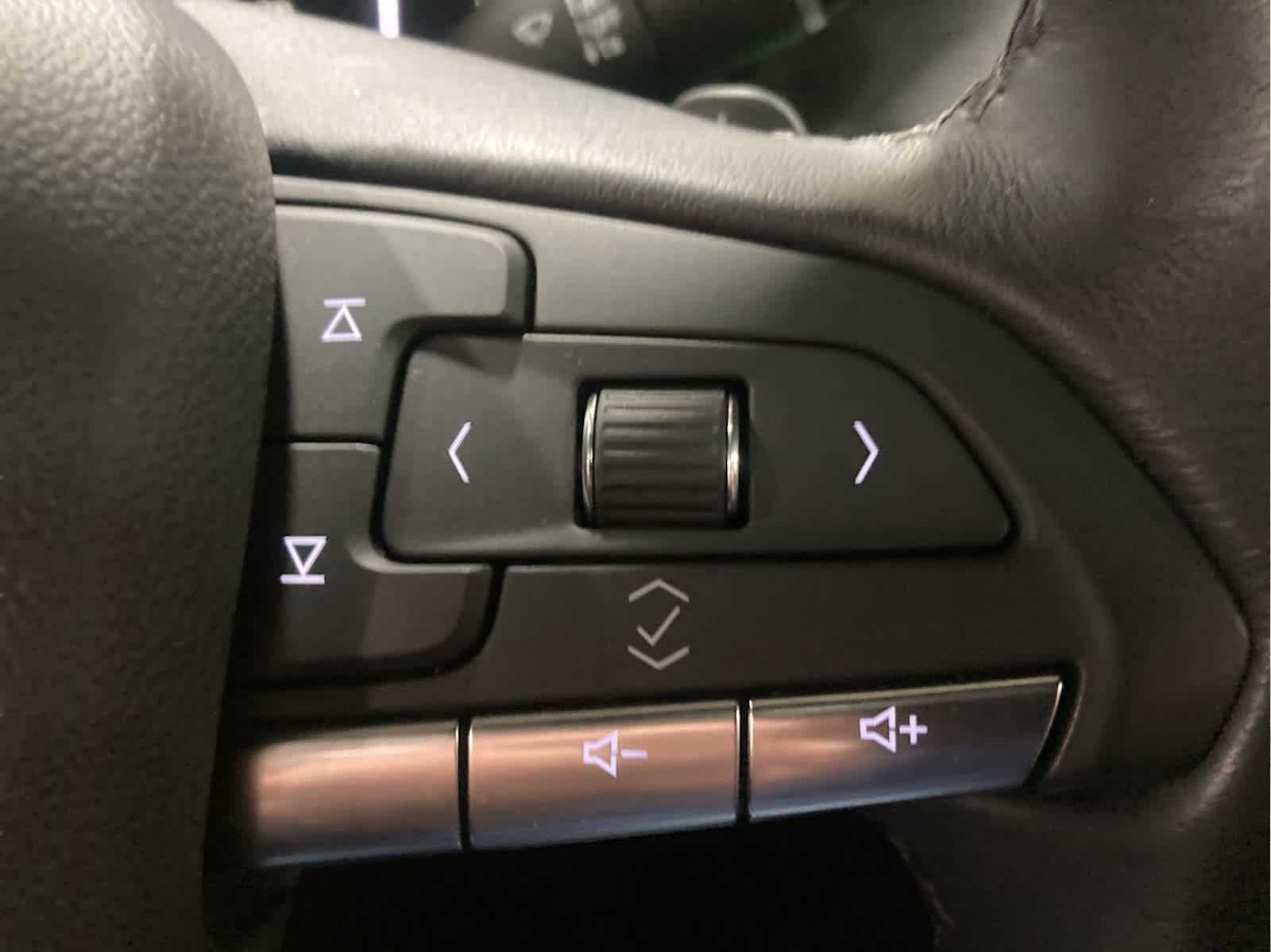 2022 Cadillac XT4 Luxury