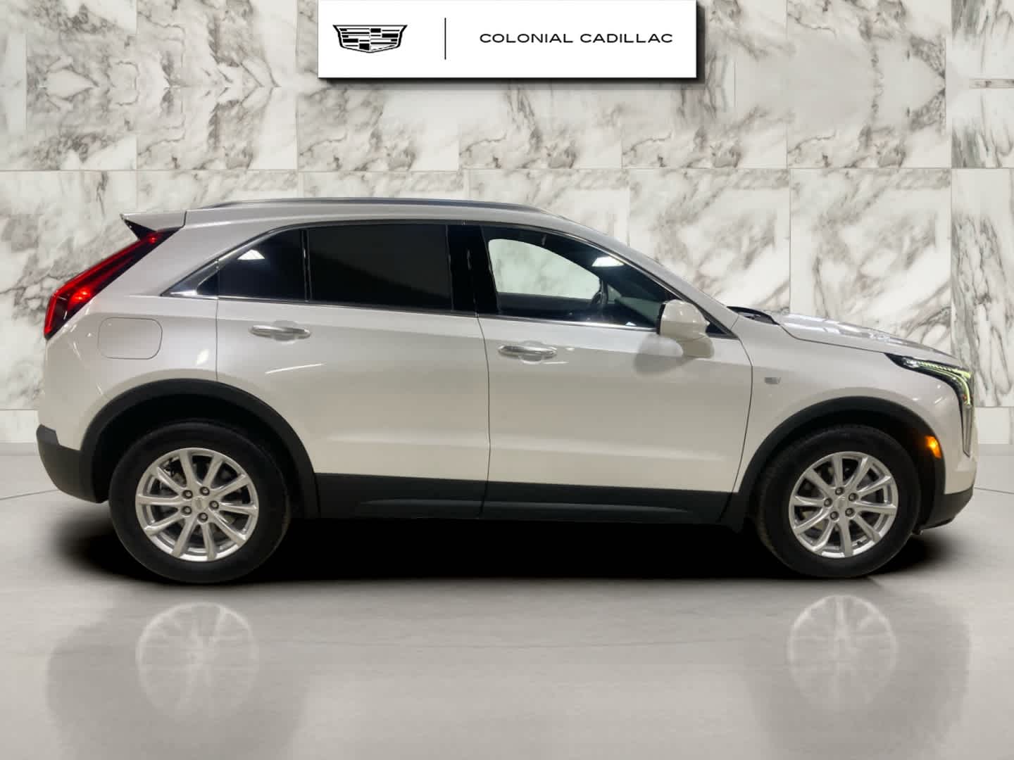 2022 Cadillac XT4 Luxury