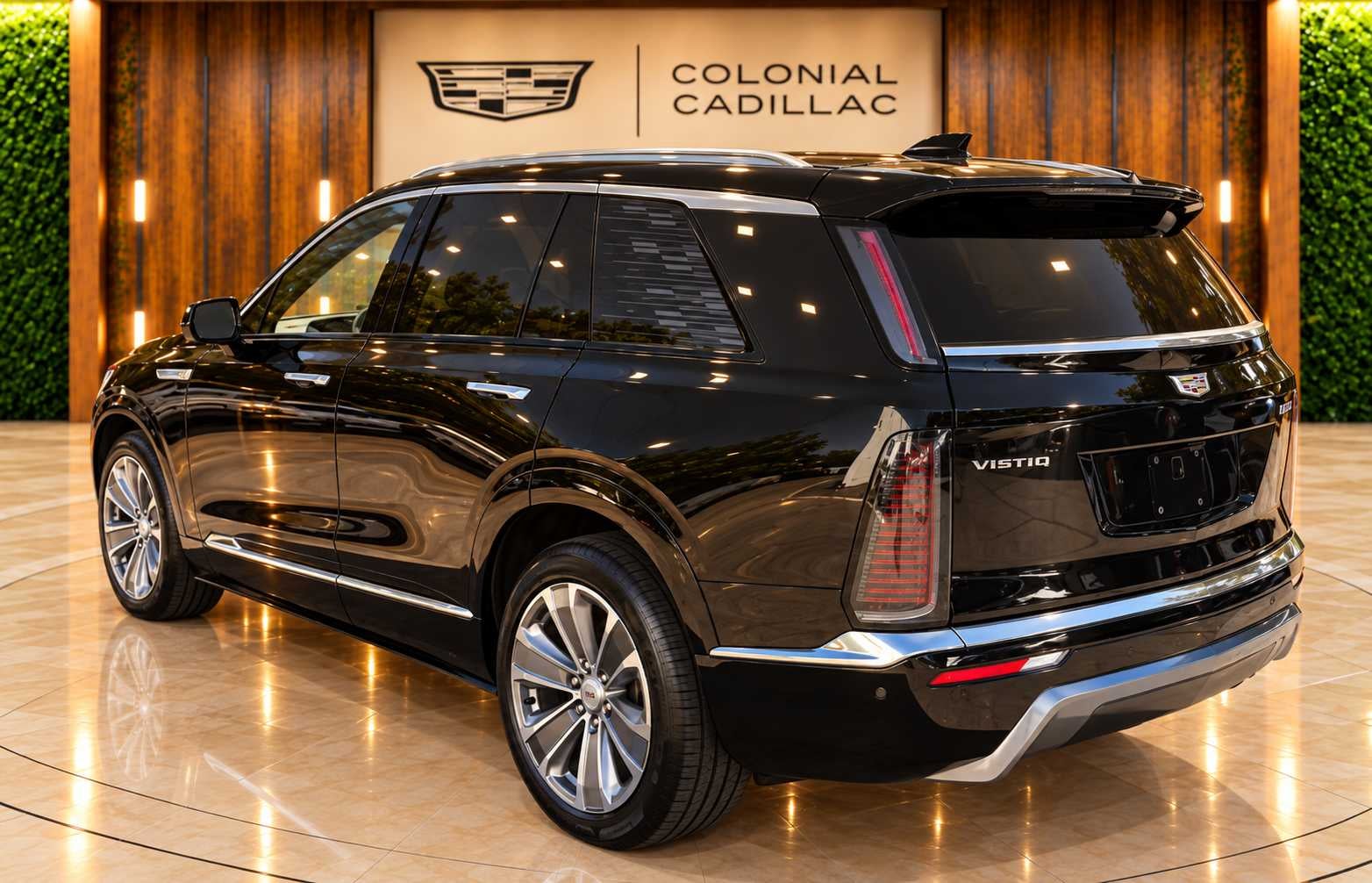 2026 Cadillac VISTIQ Luxury