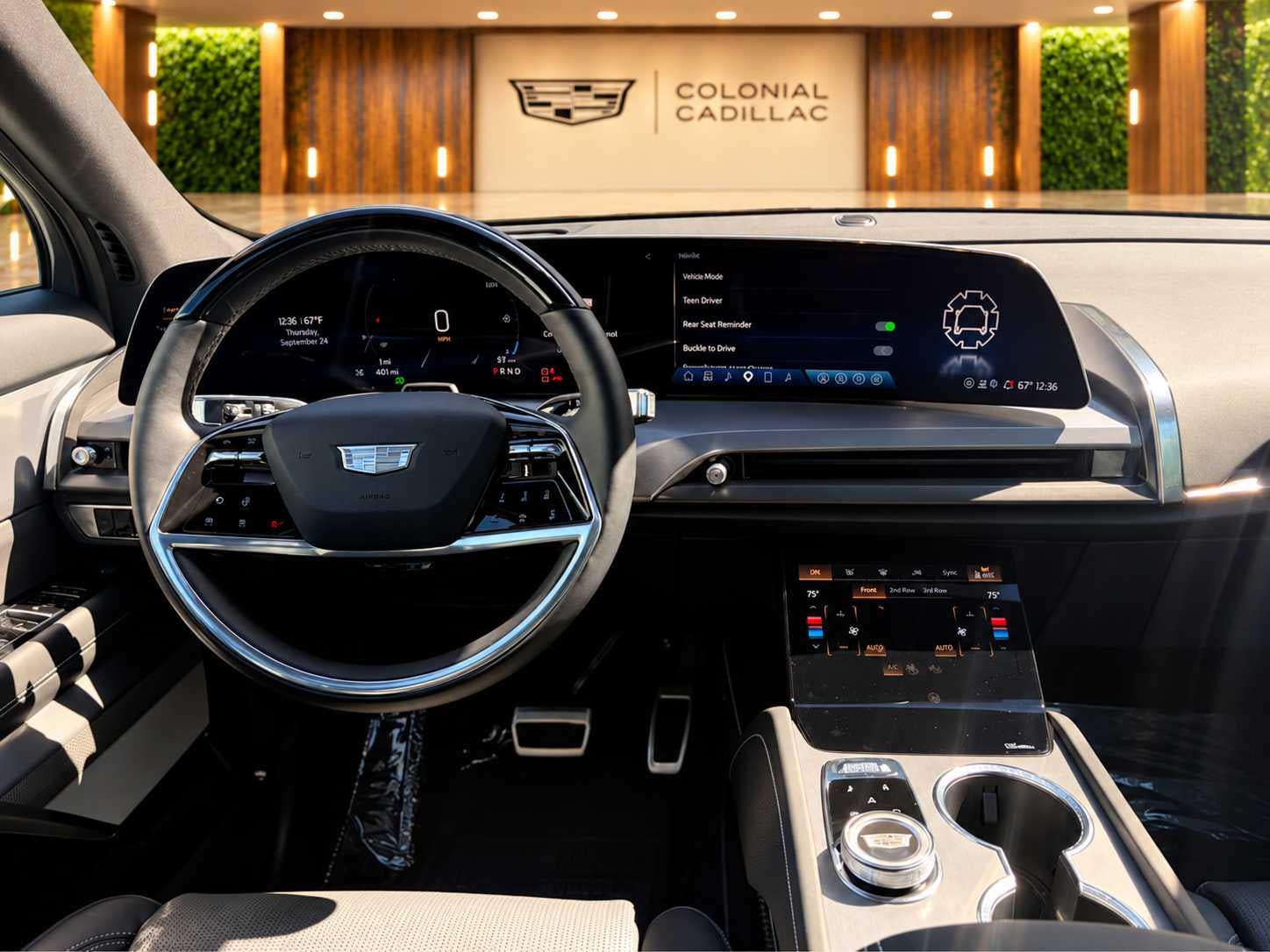 2026 Cadillac VISTIQ Luxury