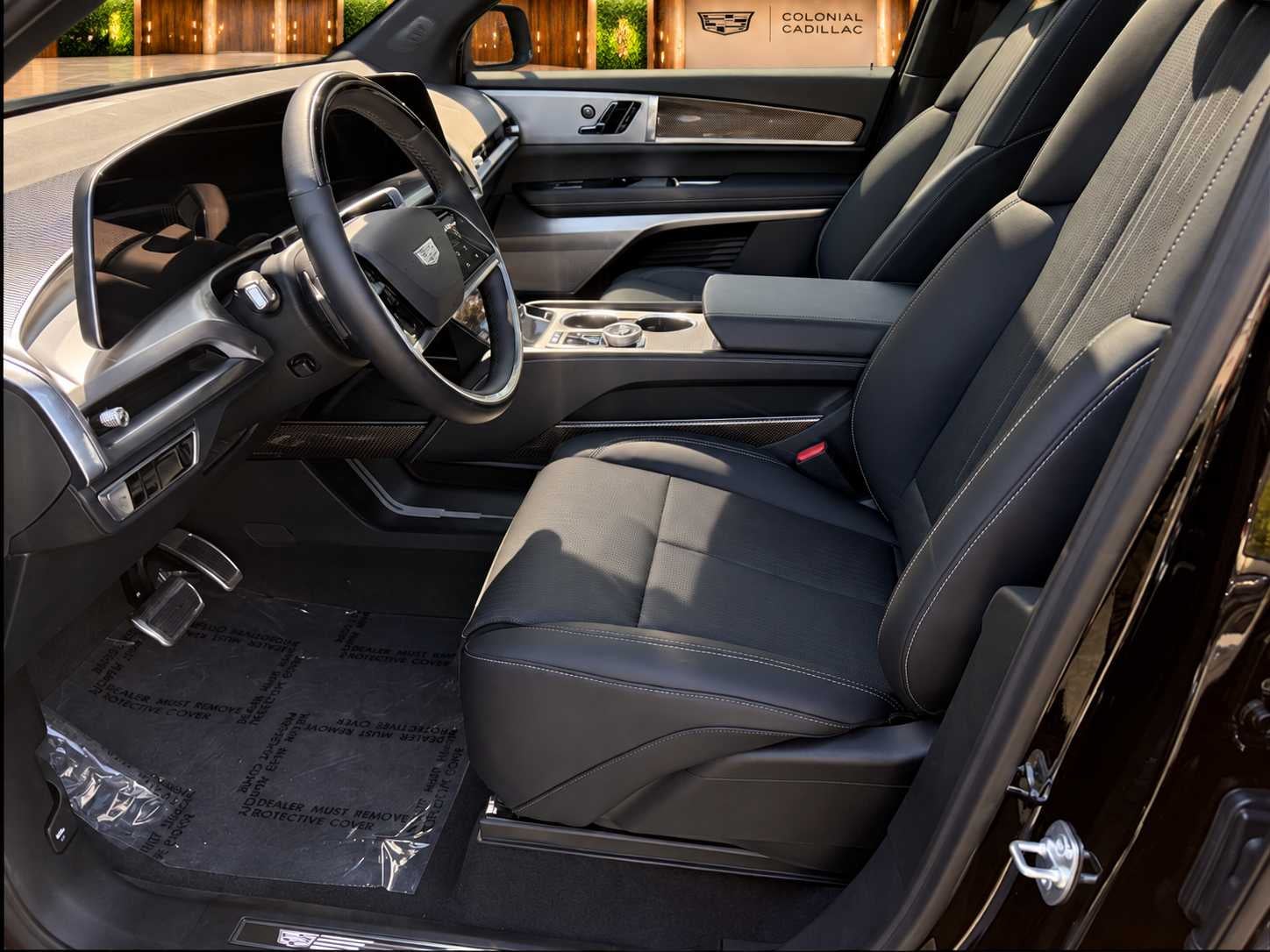 2026 Cadillac VISTIQ Luxury