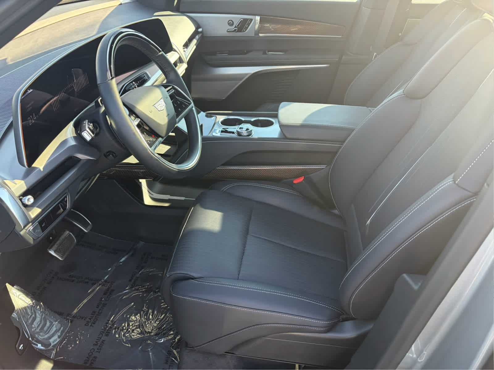 2026 Cadillac VISTIQ Luxury