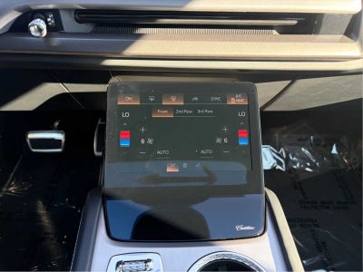 2026 Cadillac VISTIQ Luxury