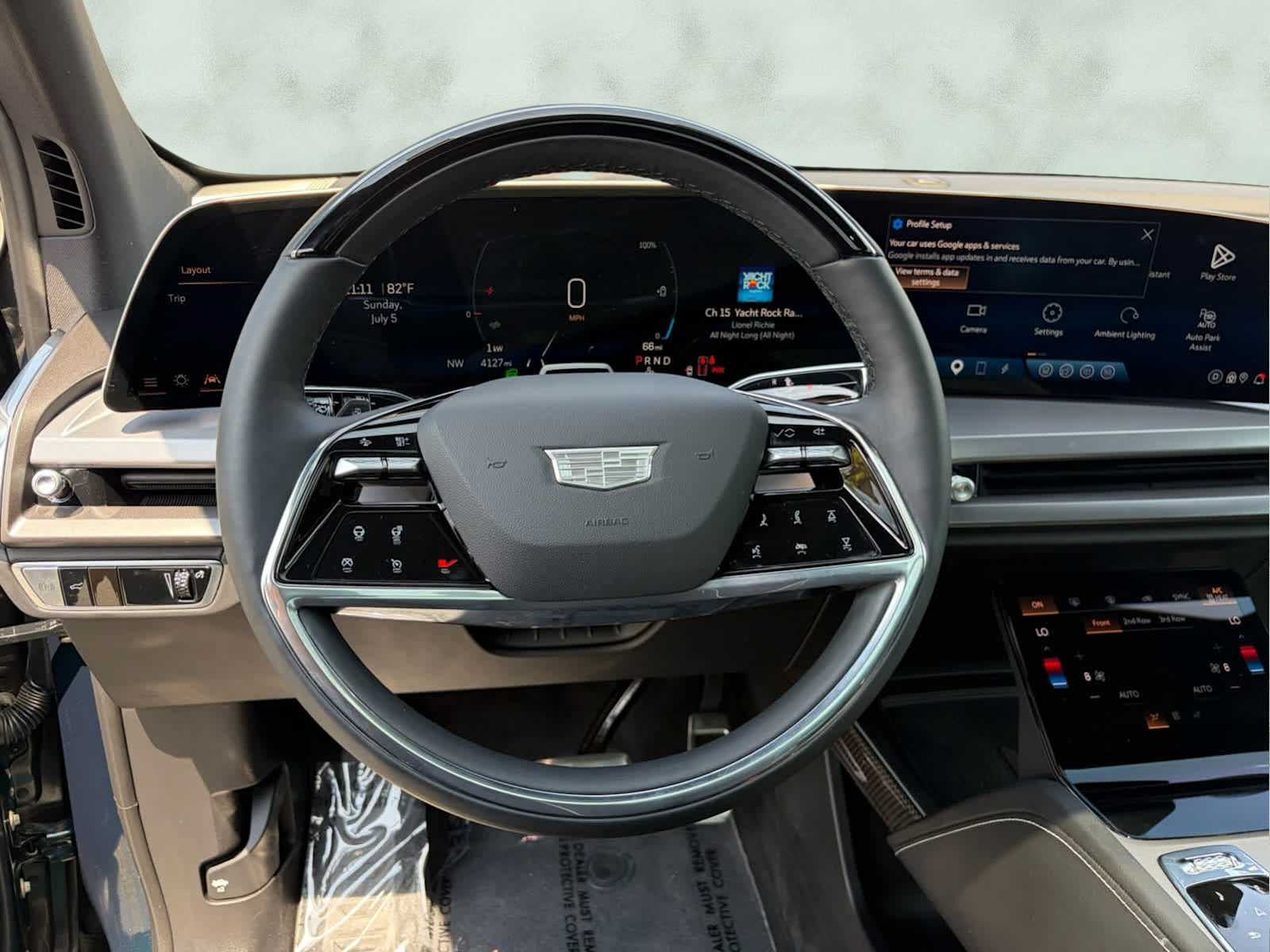 2026 Cadillac VISTIQ Luxury