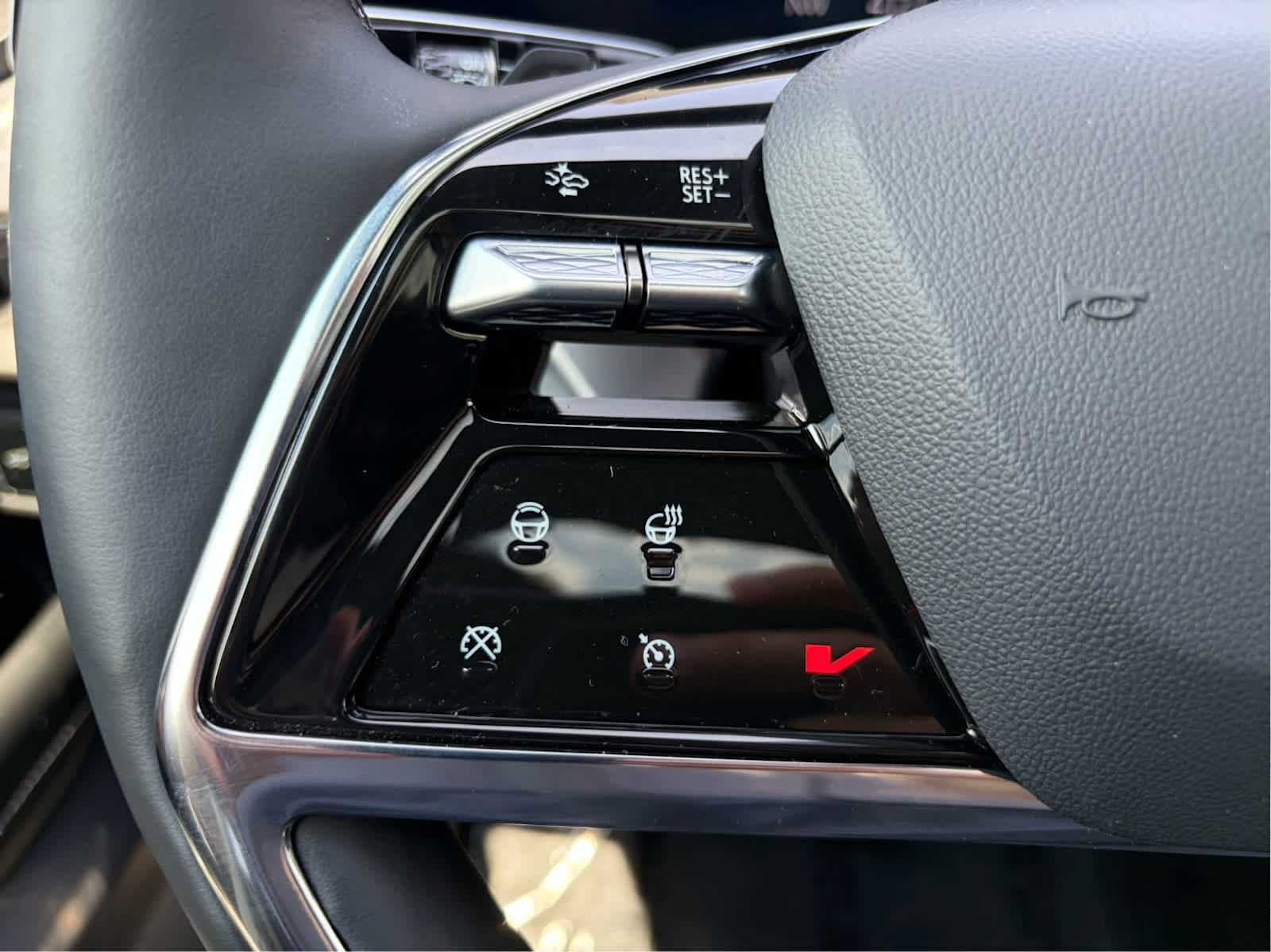 2026 Cadillac VISTIQ Luxury
