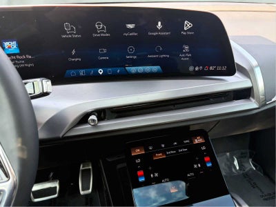 2026 Cadillac VISTIQ Luxury