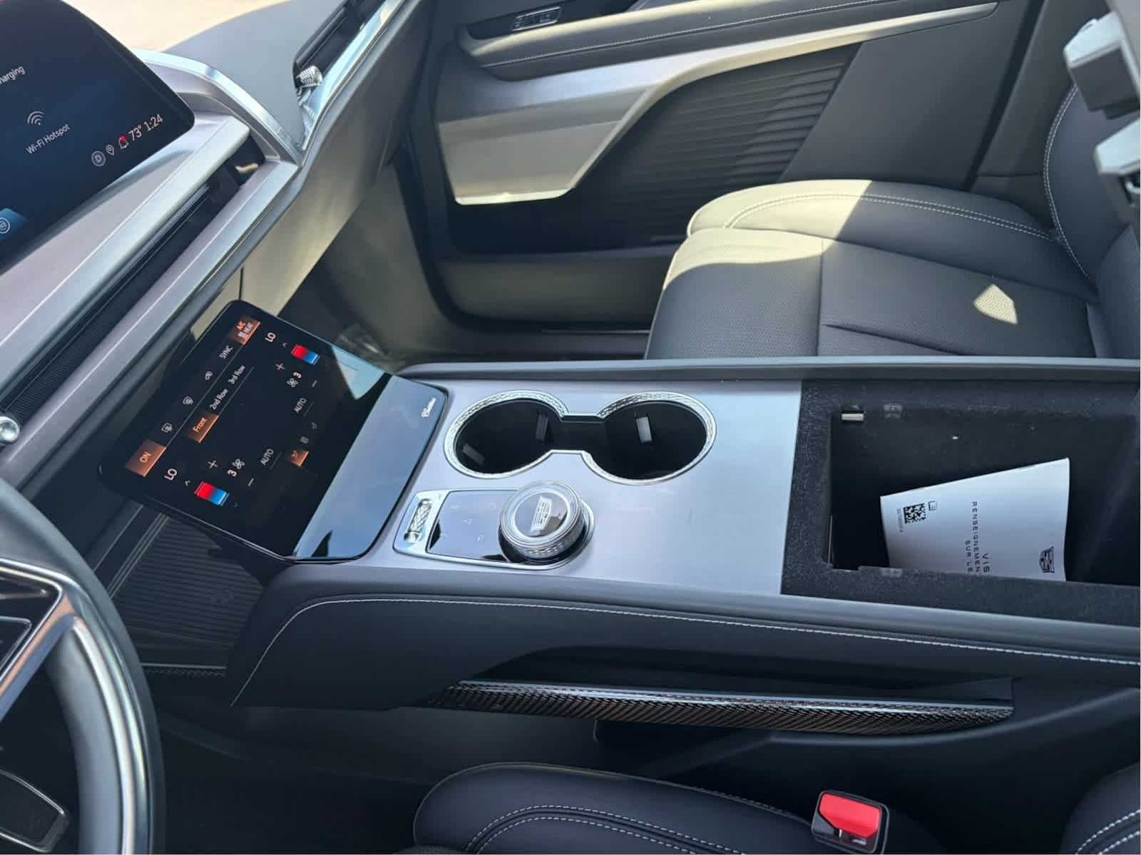2026 Cadillac VISTIQ Sport