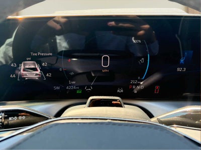 2026 Cadillac VISTIQ Platinum