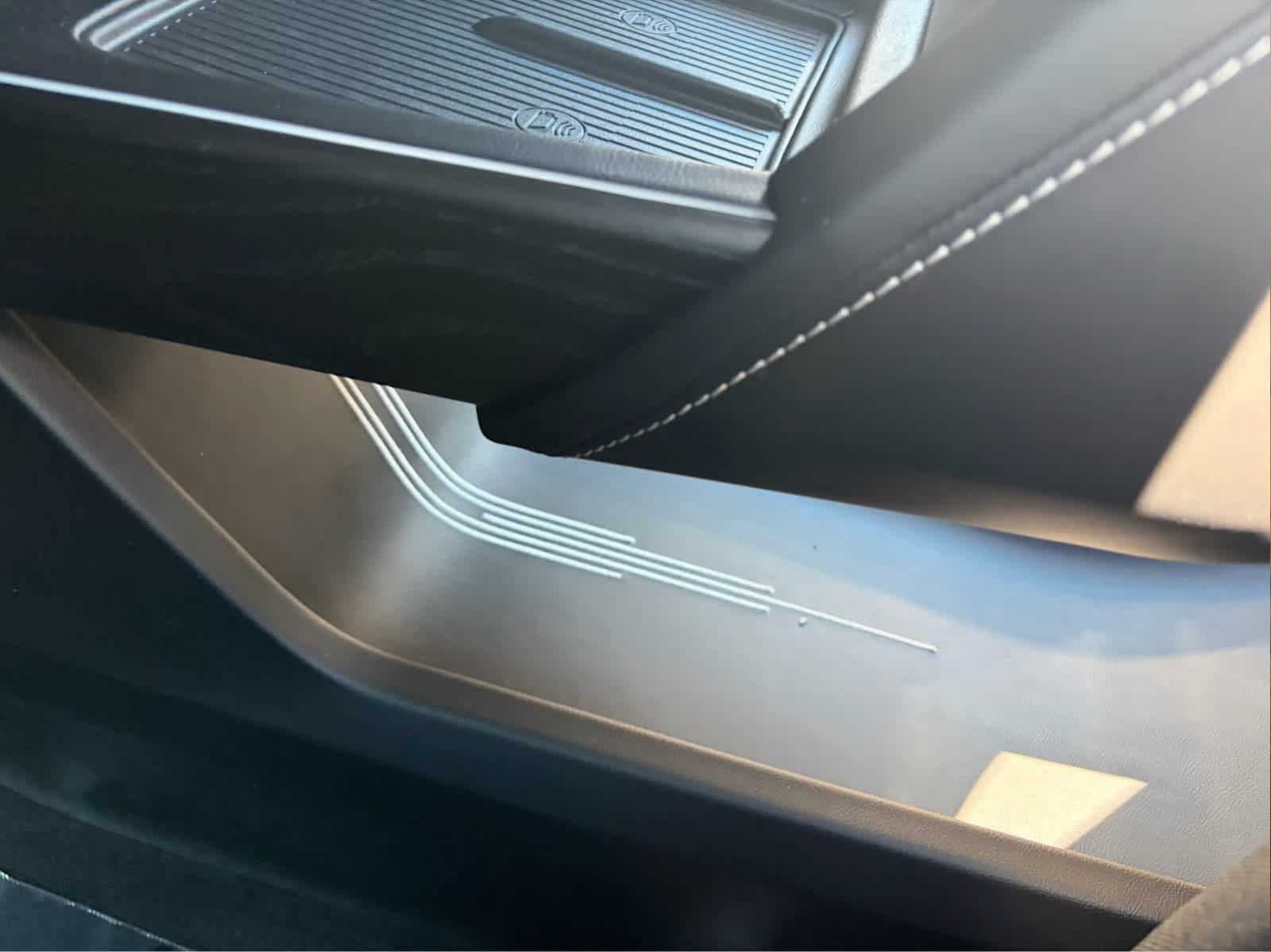 2026 Cadillac VISTIQ Platinum