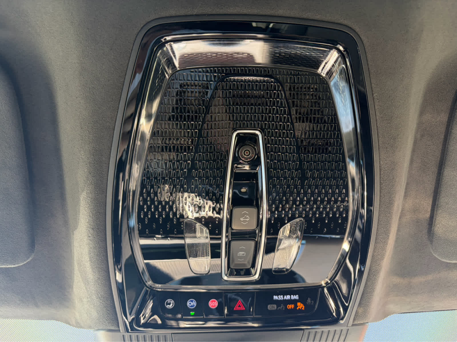 2026 Cadillac VISTIQ Platinum