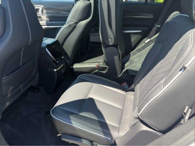 2026 Cadillac VISTIQ Platinum