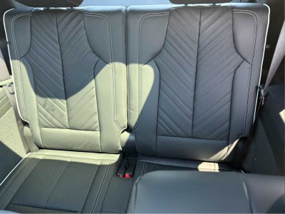 2026 Cadillac VISTIQ Platinum