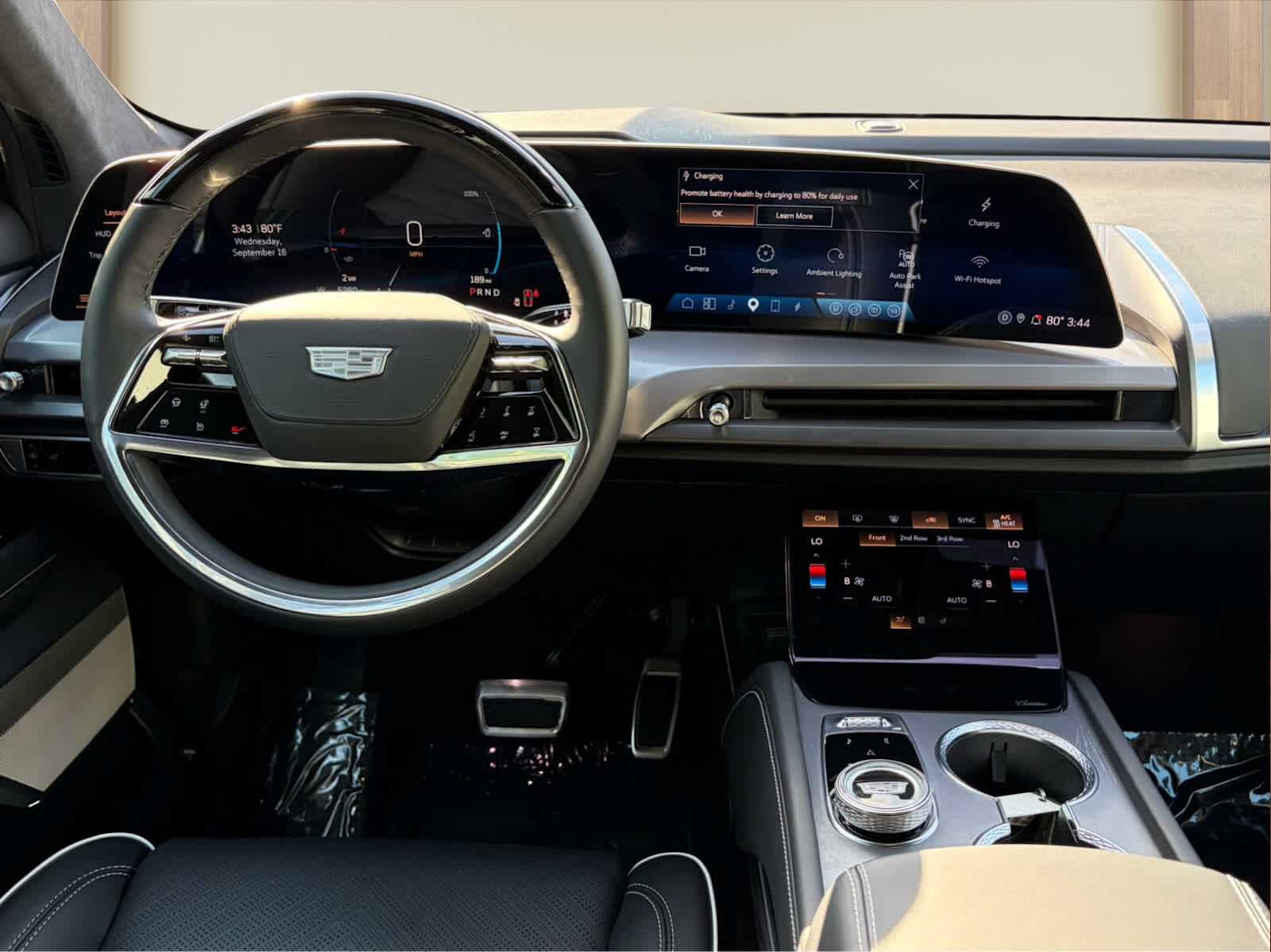 2026 Cadillac VISTIQ Platinum
