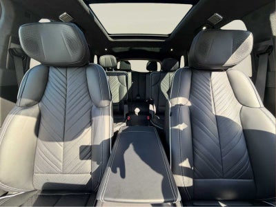 2026 Cadillac VISTIQ Platinum