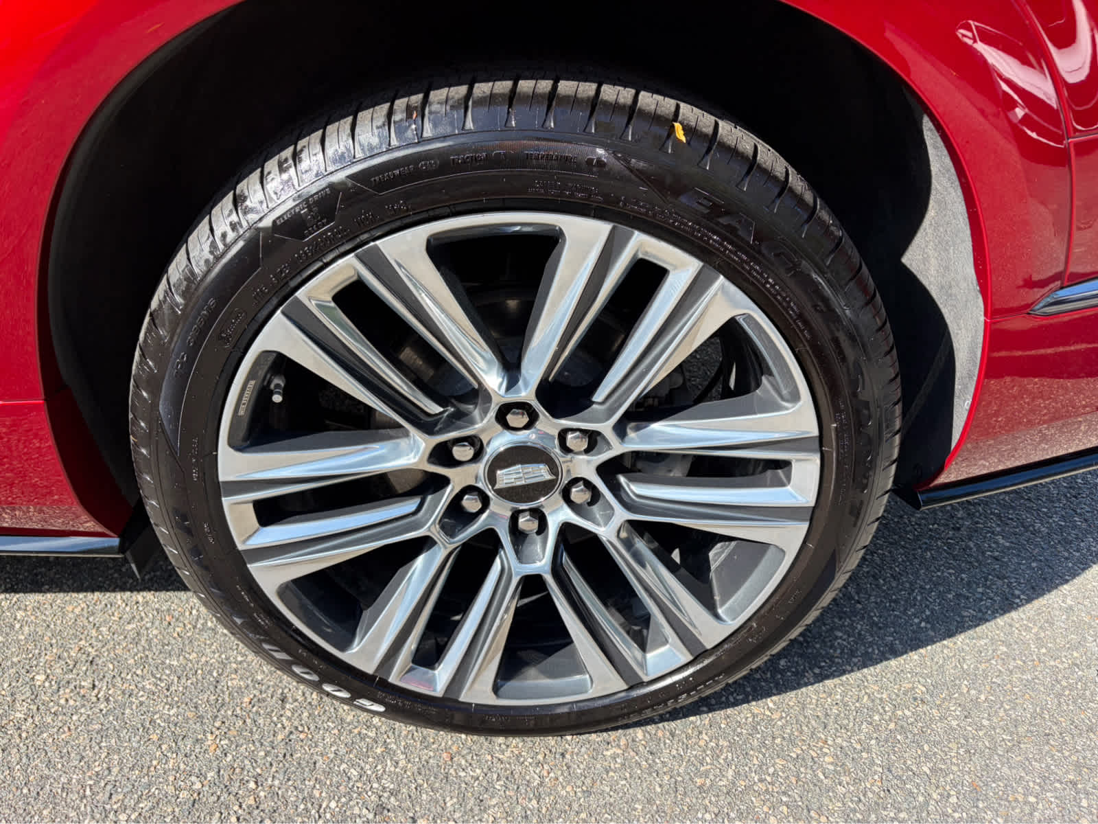 2026 Cadillac VISTIQ Platinum