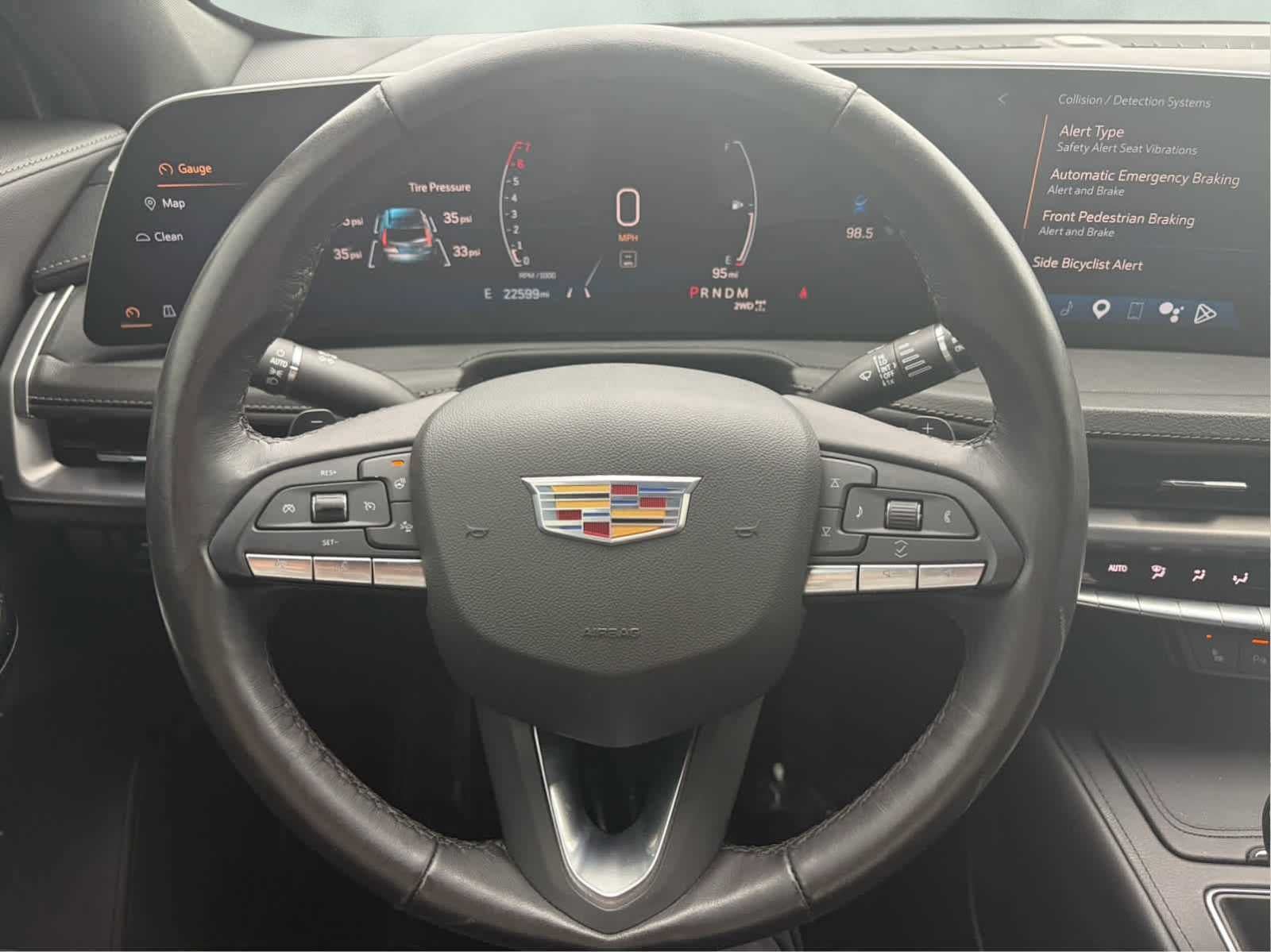 2024 Cadillac XT4 Luxury