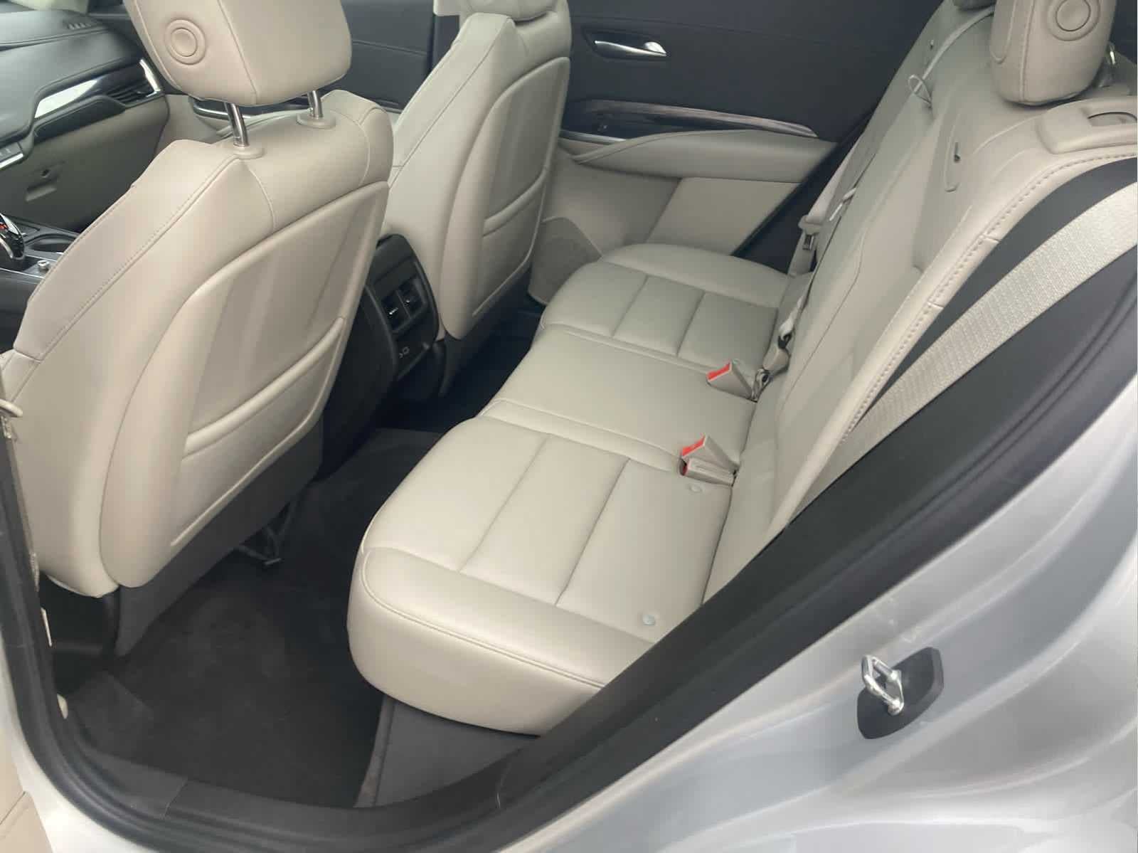 2022 Cadillac XT4 Luxury