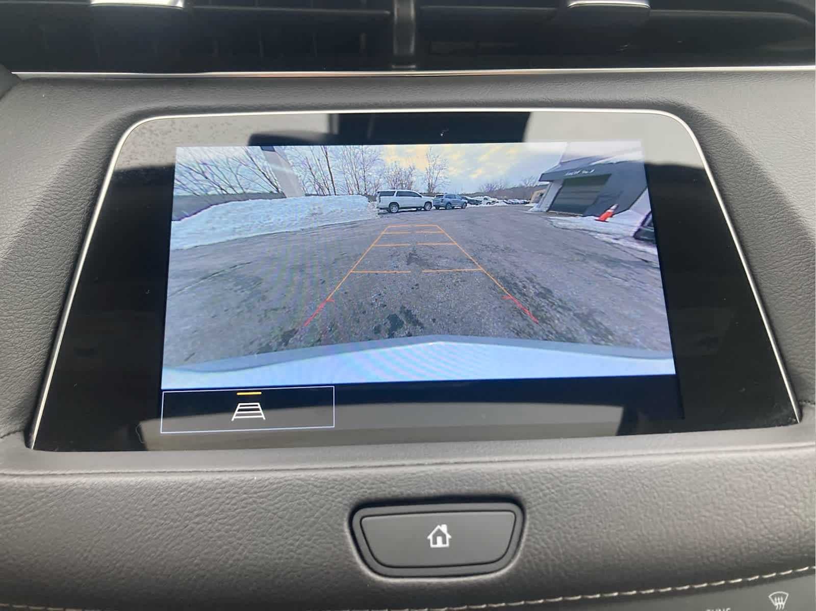 2022 Cadillac XT4 Luxury