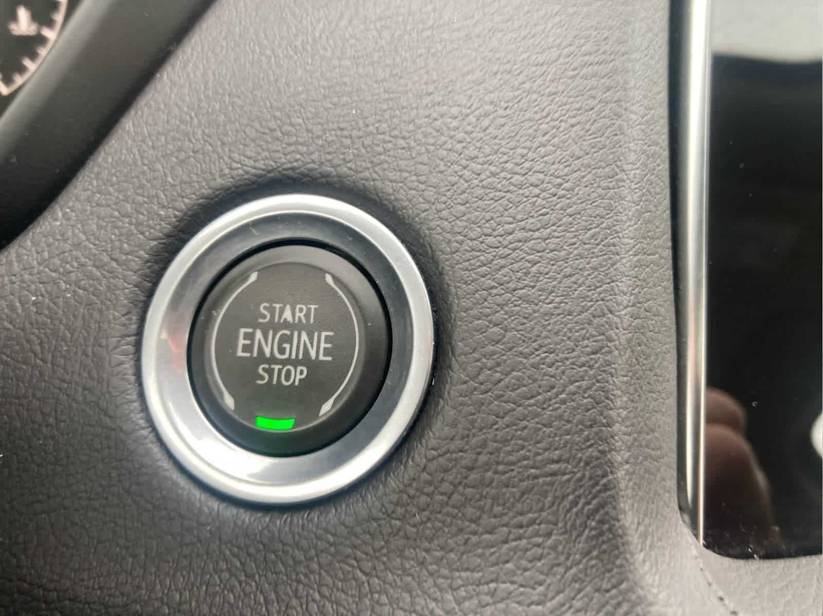 2022 Cadillac XT4 Luxury