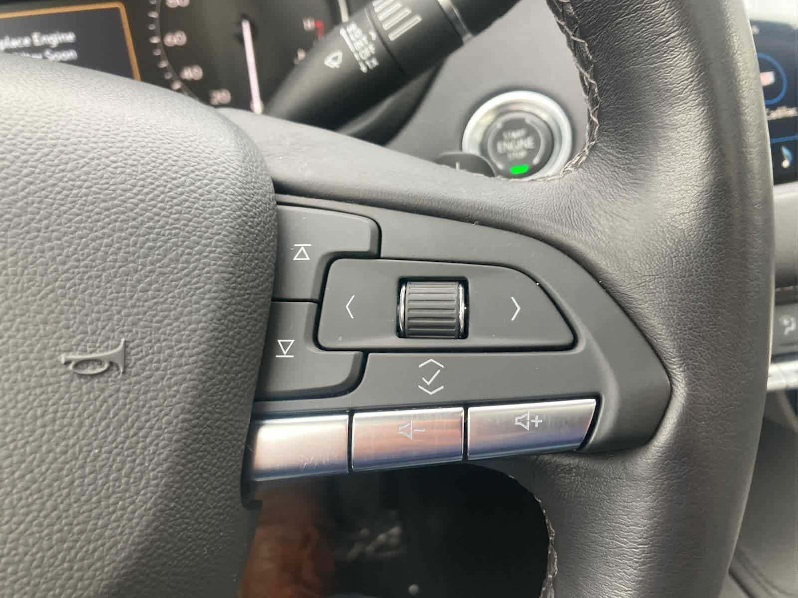 2022 Cadillac XT4 Luxury