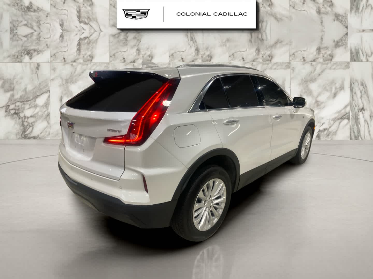 2024 Cadillac XT4 Luxury