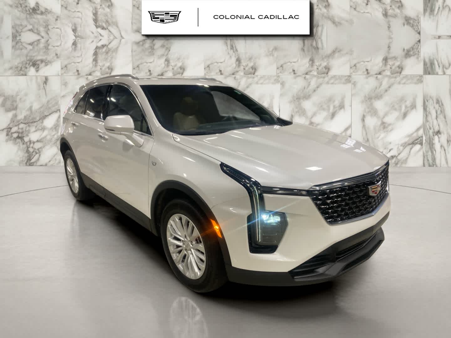 2024 Cadillac XT4 Luxury