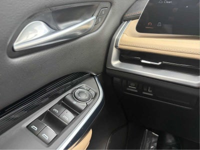 2024 Cadillac XT4 Luxury