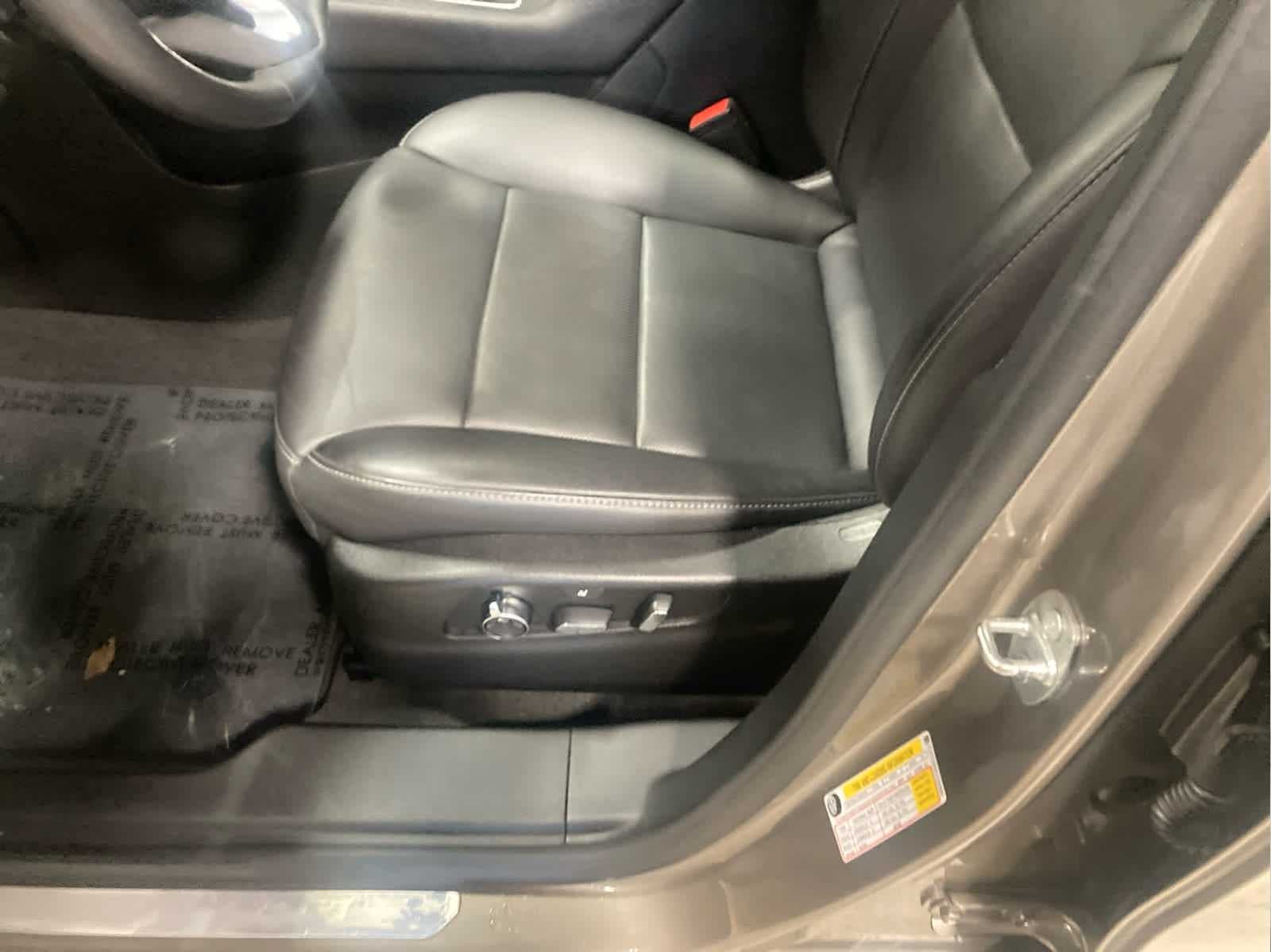 2020 Cadillac XT4 Premium Luxury