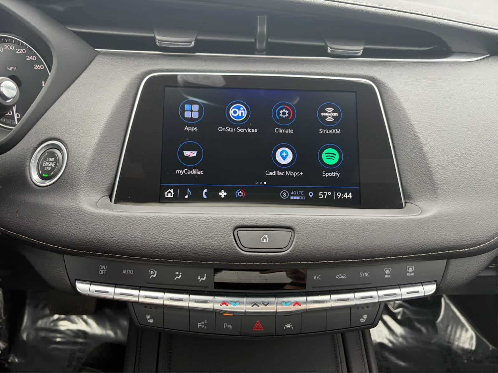 2022 Cadillac XT4 Premium Luxury