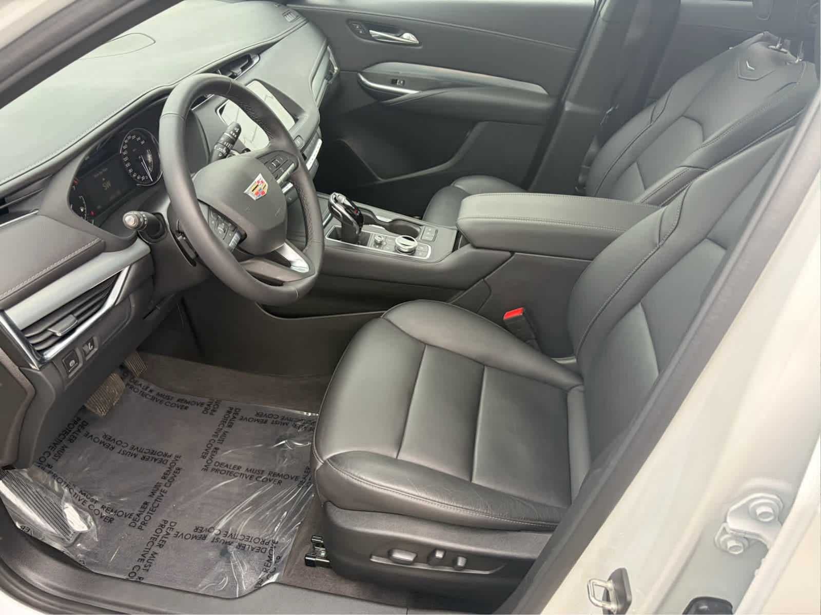 2022 Cadillac XT4 Premium Luxury